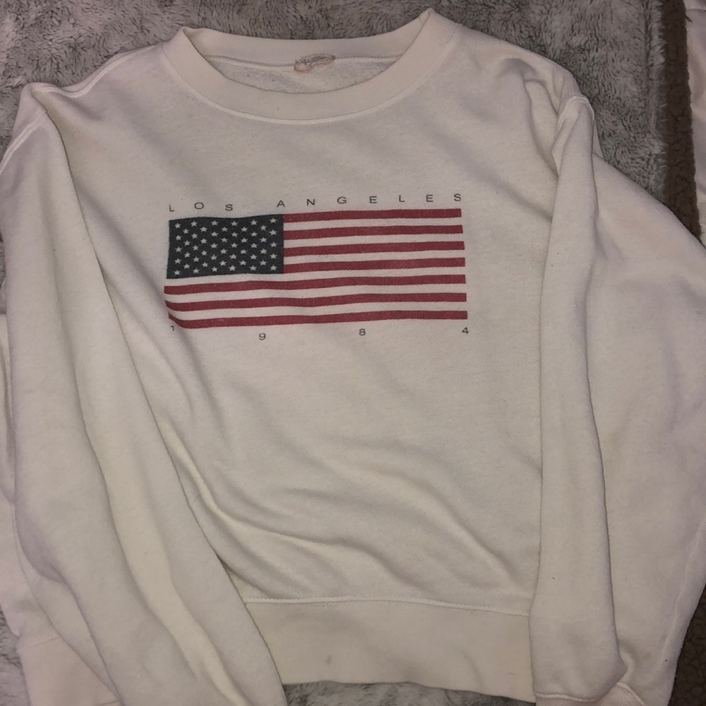 Brandy Melville sweatshirt